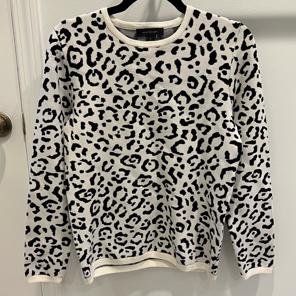 Leopard print sweater